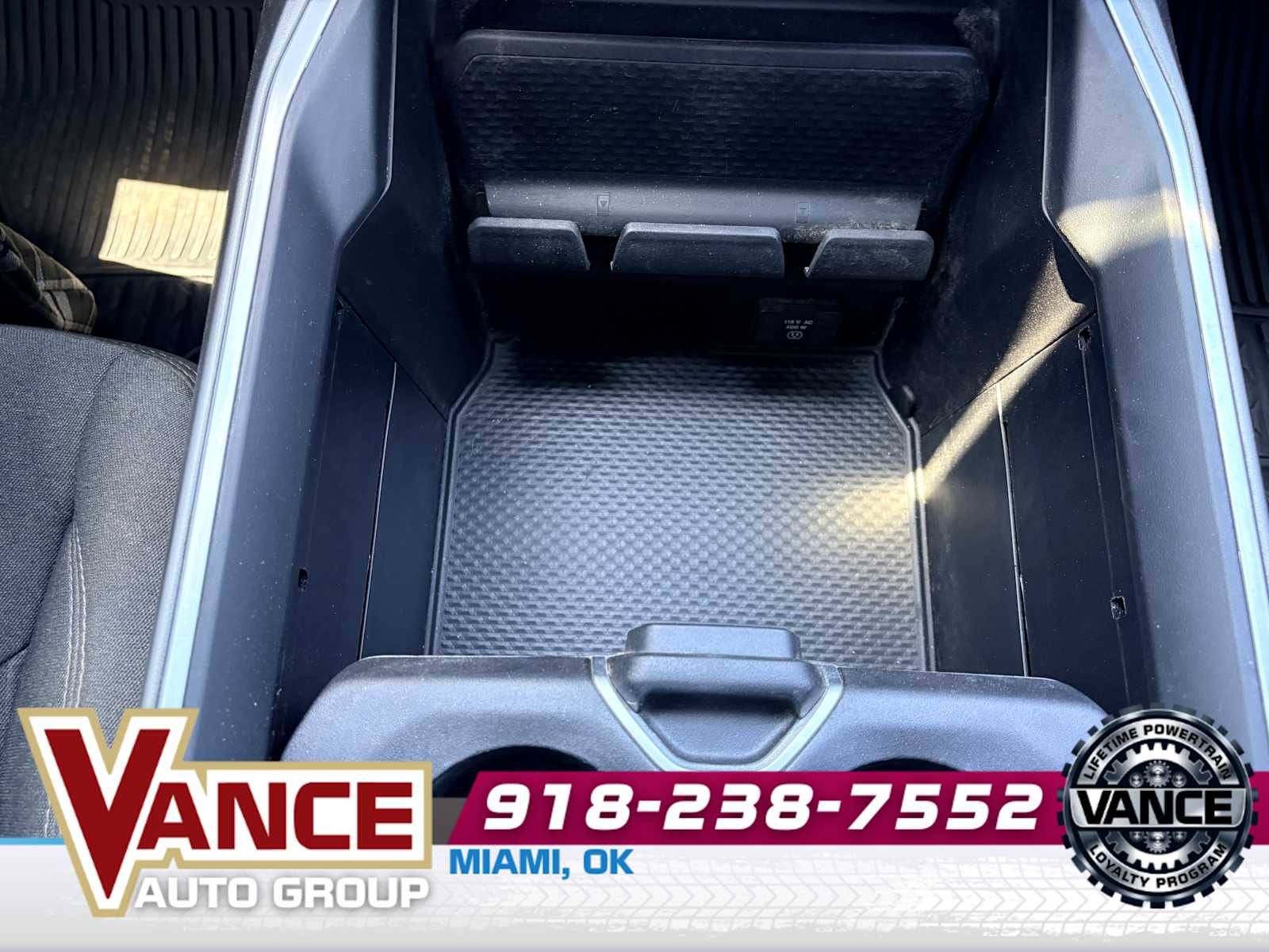 2023 RAM Ram 1500 Big Horn Quad Cab 4x4 6'4' Box