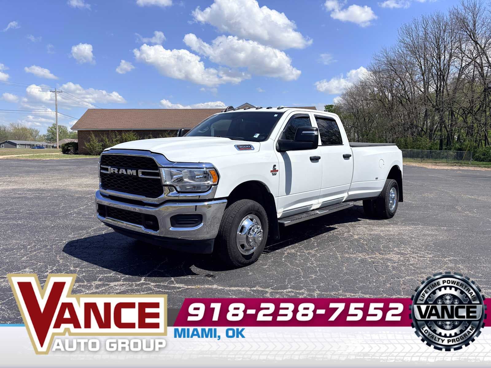 2024 RAM 3500 Tradesman Crew Cab 4x4 8' Box