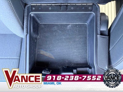 2024 RAM 3500 Tradesman Crew Cab 4x4 8' Box