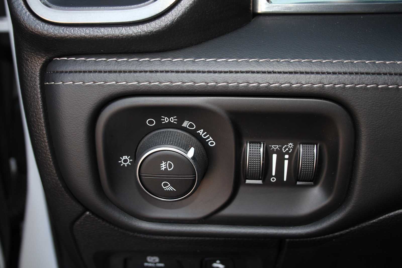 2020 RAM Ram 1500 Limited