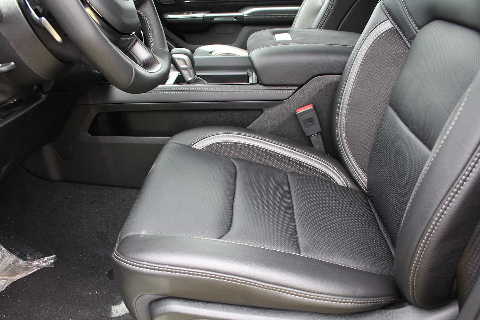 2025 RAM Ram 1500 RHO