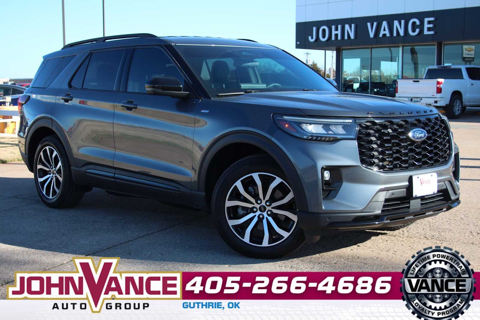 2025 Ford Explorer ST-Line