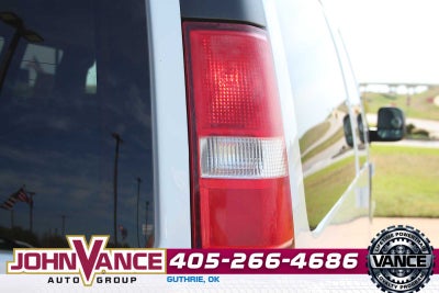 2017 Chevrolet Express 2500 LT