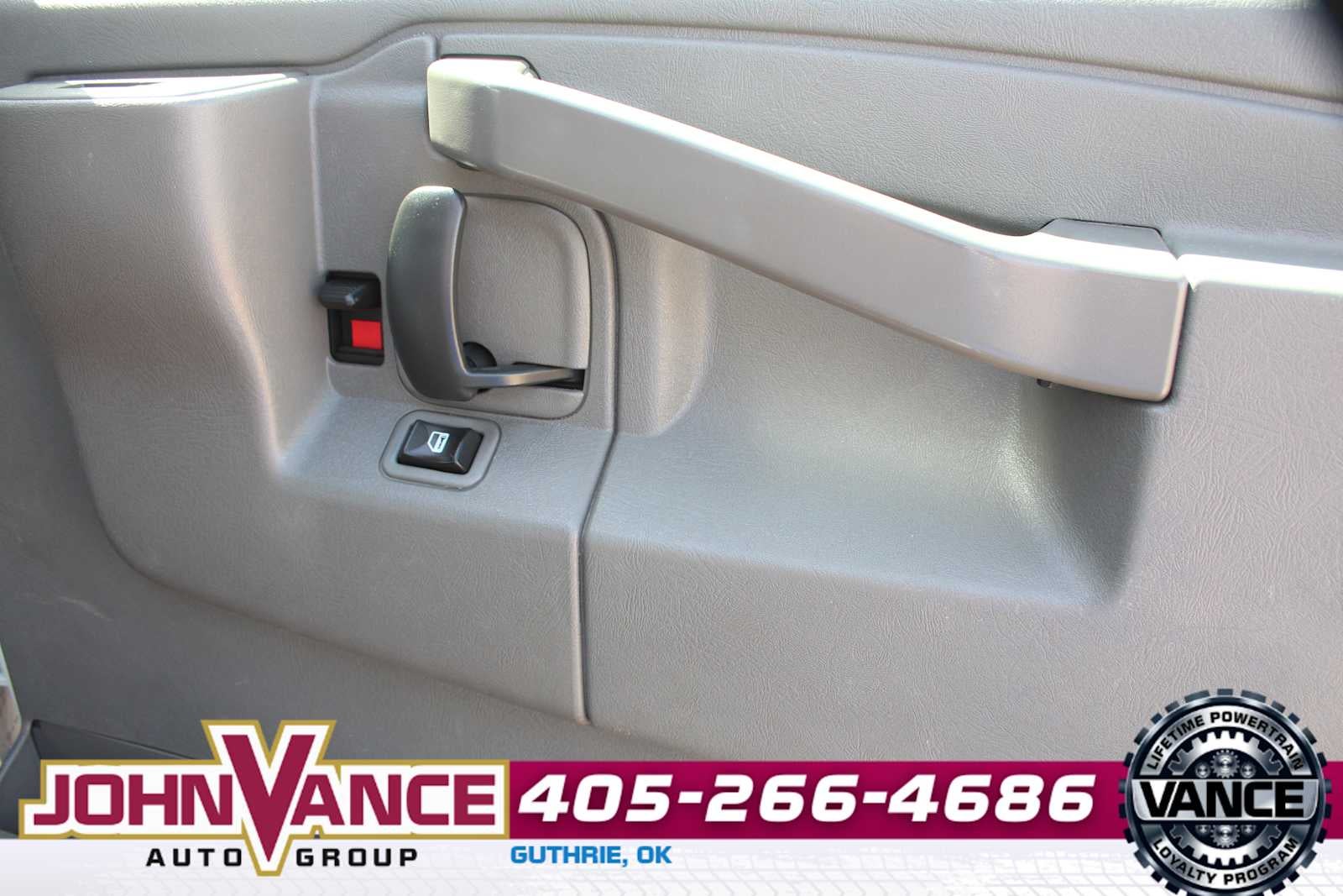 2017 Chevrolet Express 2500 LT