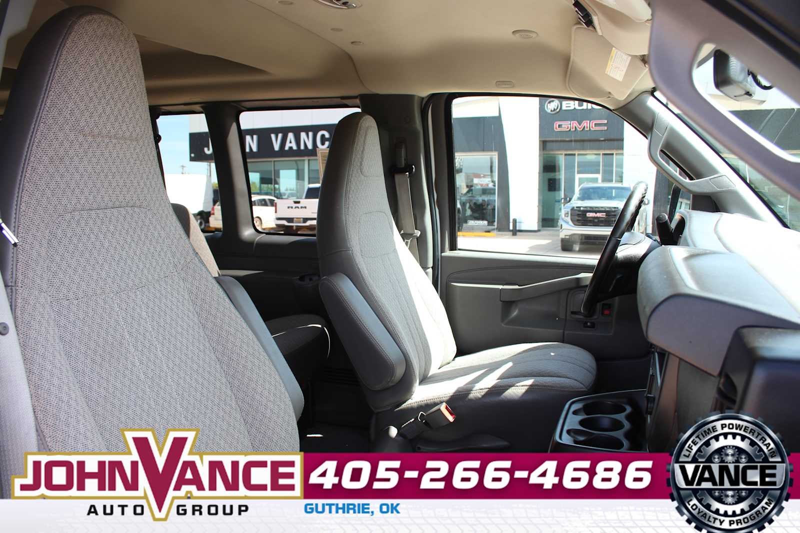 2017 Chevrolet Express 2500 LT