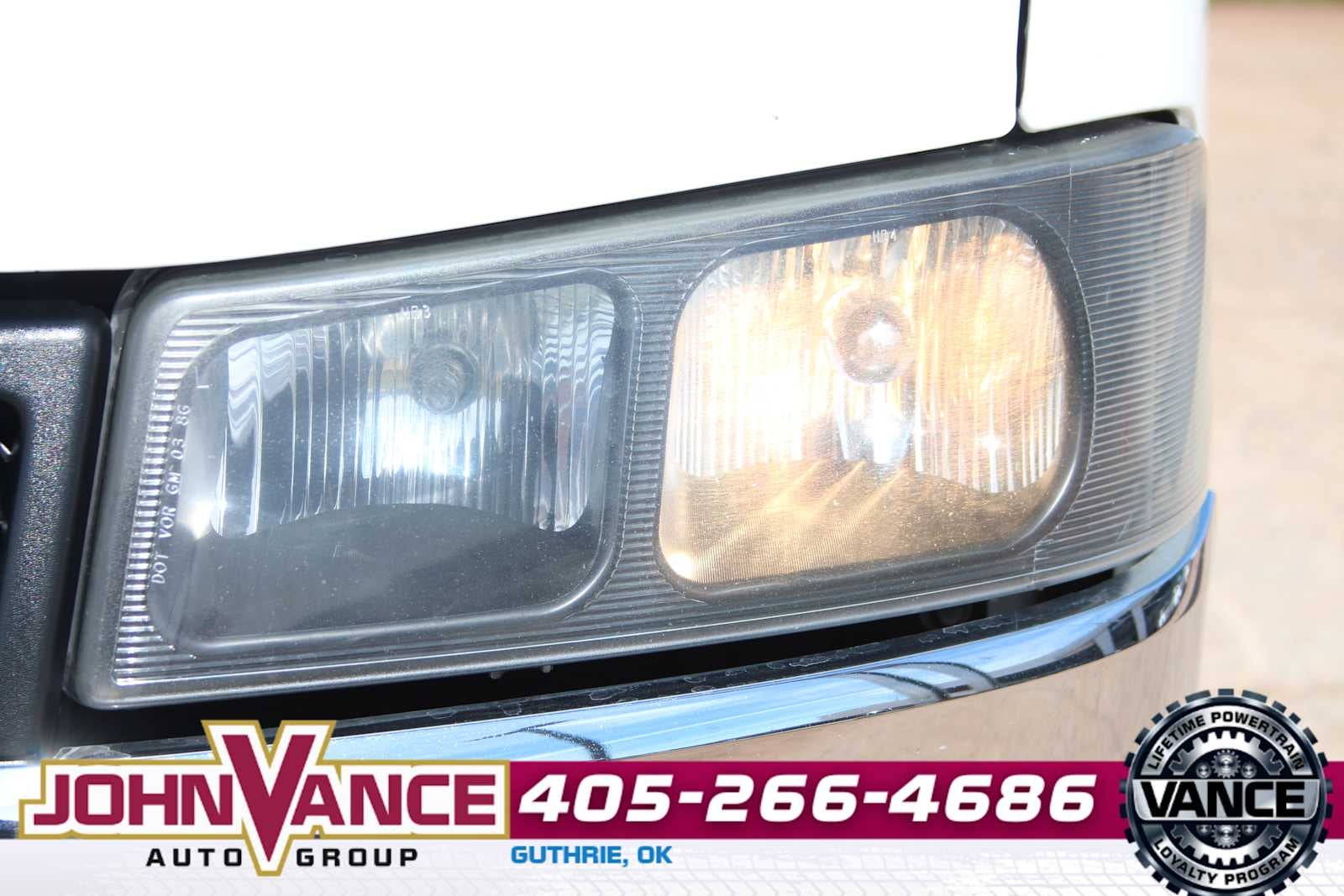 2017 Chevrolet Express 2500 LT