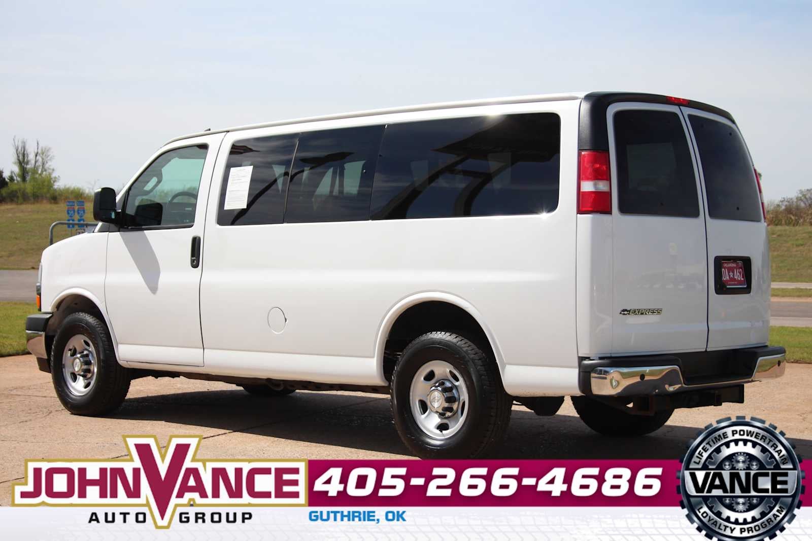 2017 Chevrolet Express 2500 LT