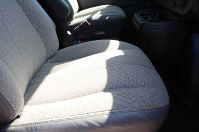 2025 Chevrolet Express Passenger LT