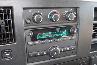2025 Chevrolet Express Passenger LT
