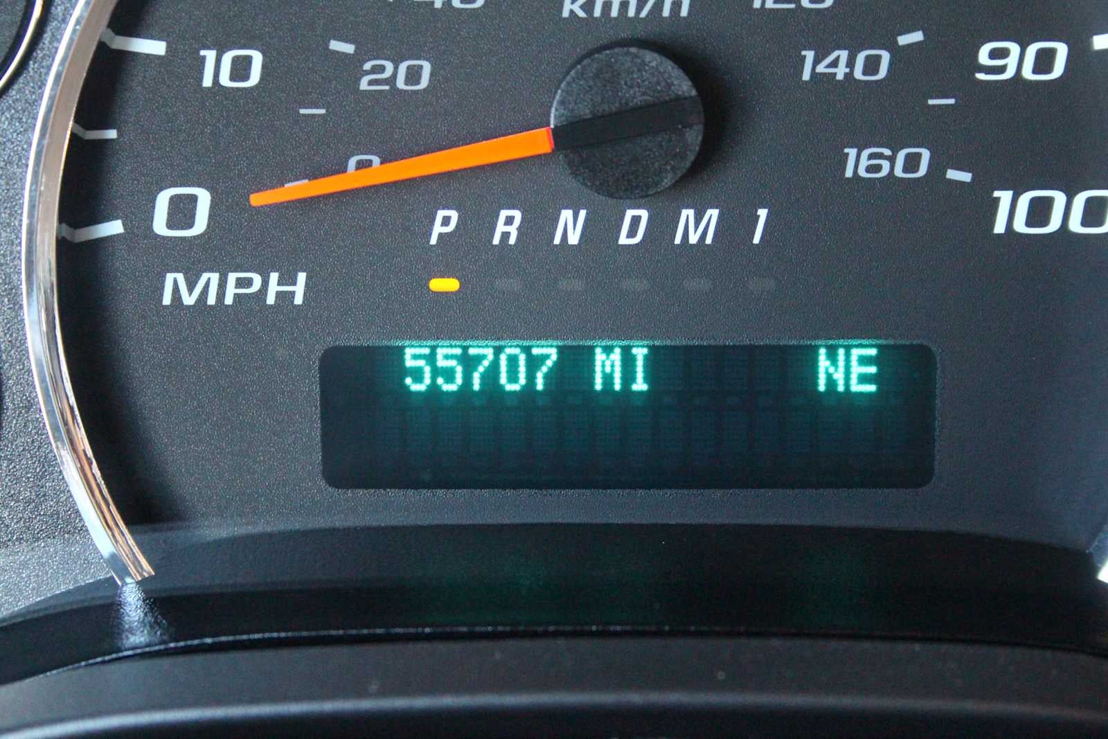 2025 Chevrolet Express Passenger LT