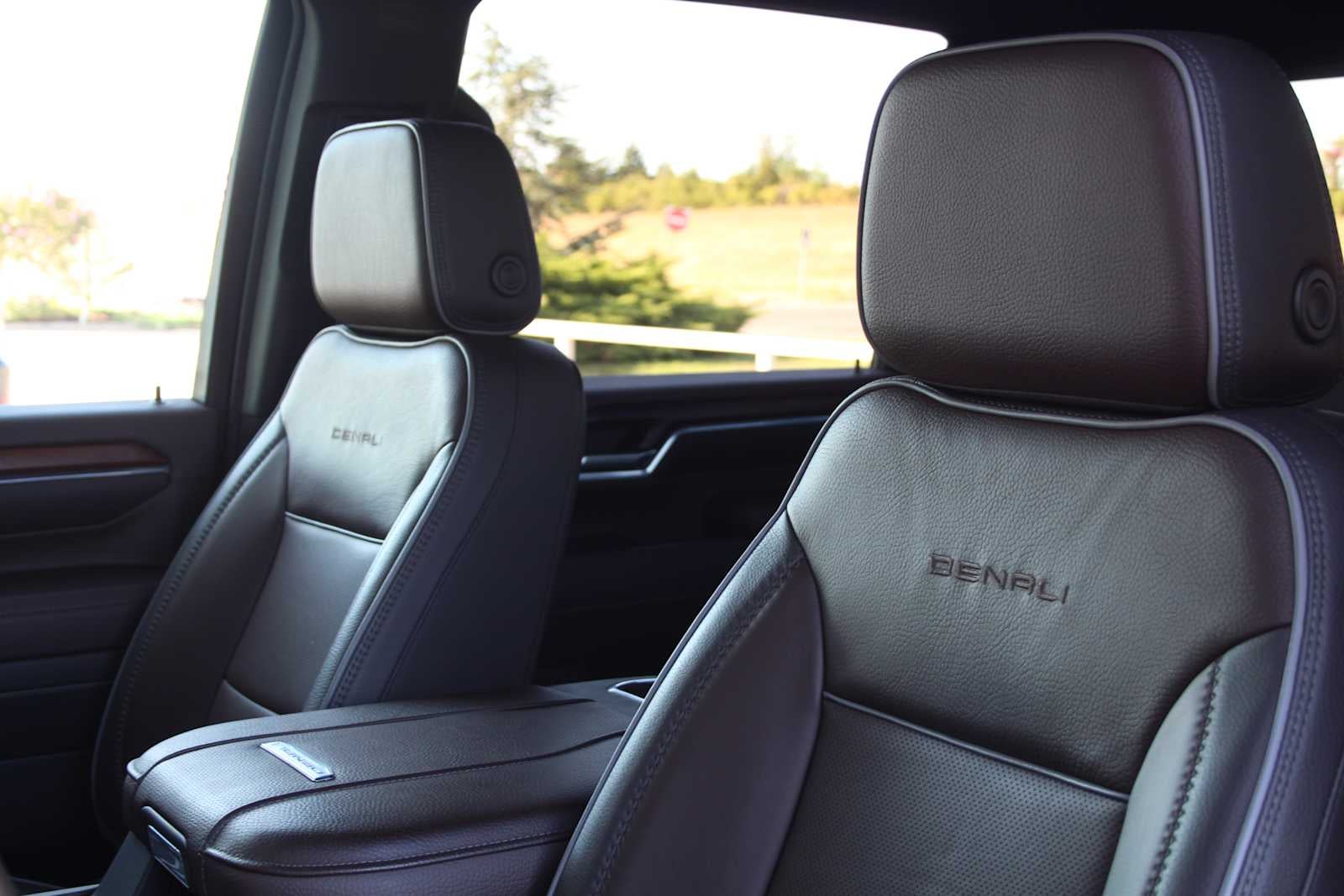 2024 GMC Sierra 2500HD Denali