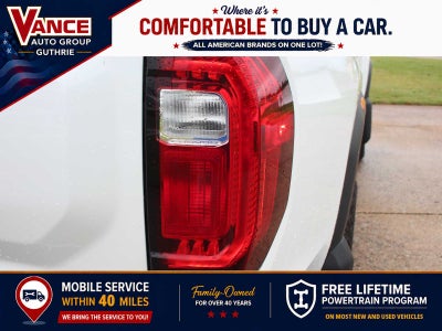 2025 GMC Canyon 4WD AT4