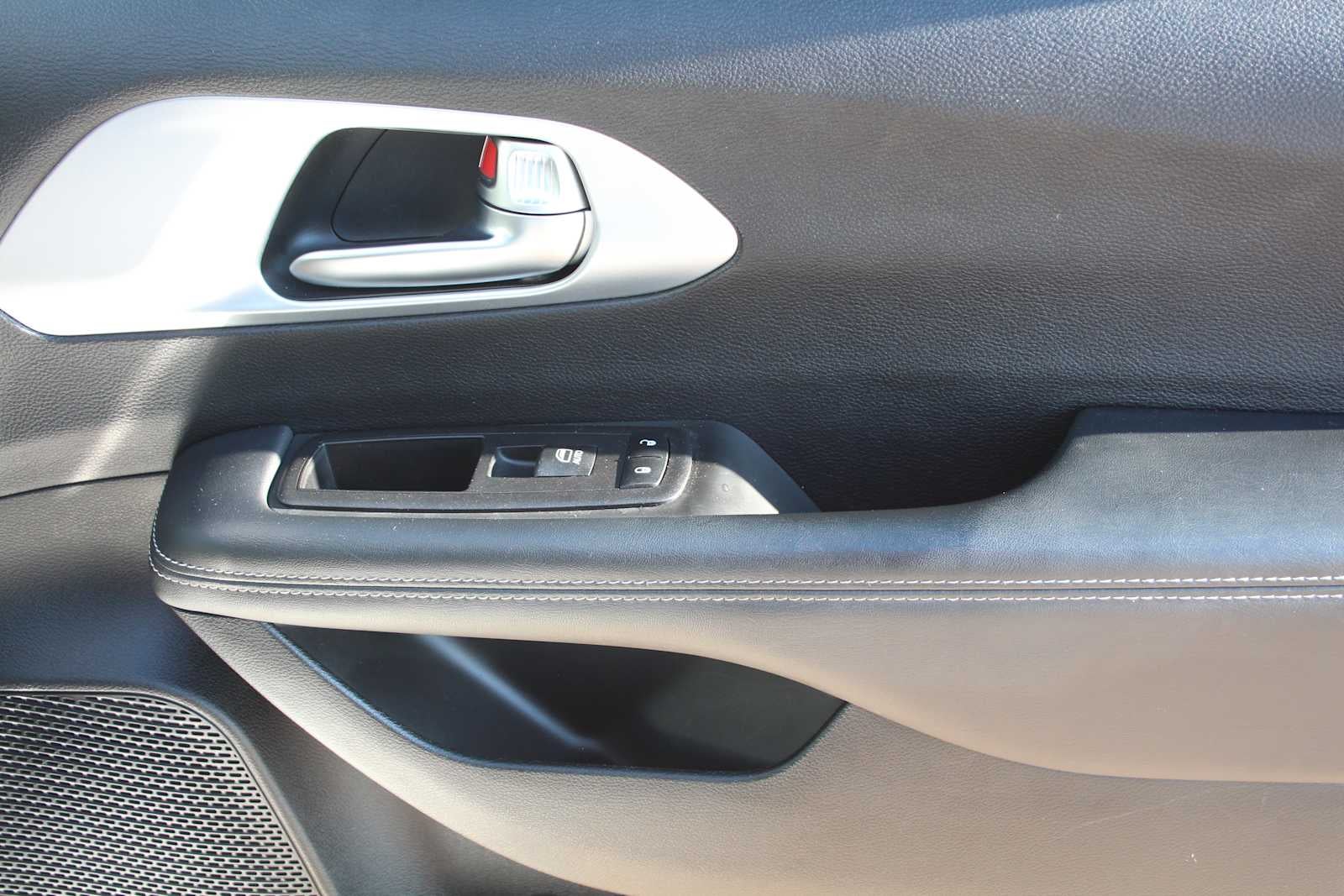 2023 Chrysler Pacifica Touring
