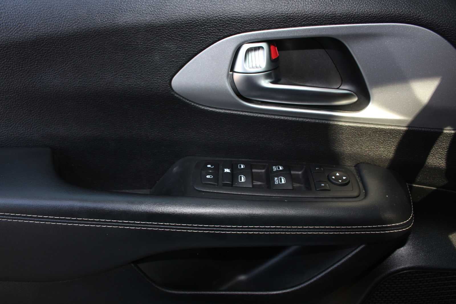 2023 Chrysler Pacifica Touring
