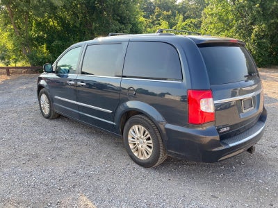 2014 Chrysler Town & Country Limited