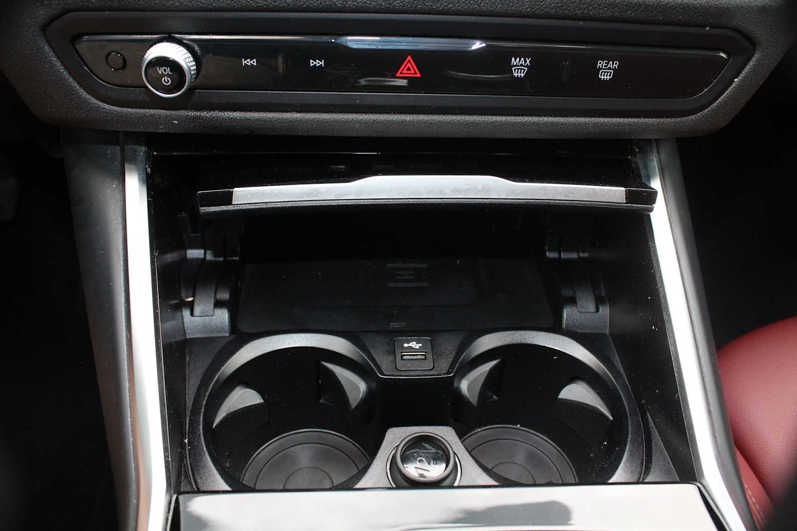 2024 BMW 330i 330i