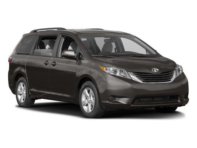 2016 Toyota Sienna LE AAS