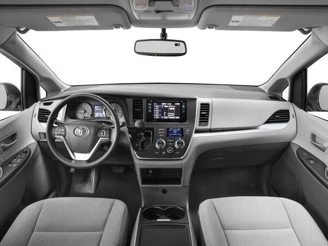 2016 Toyota Sienna LE AAS