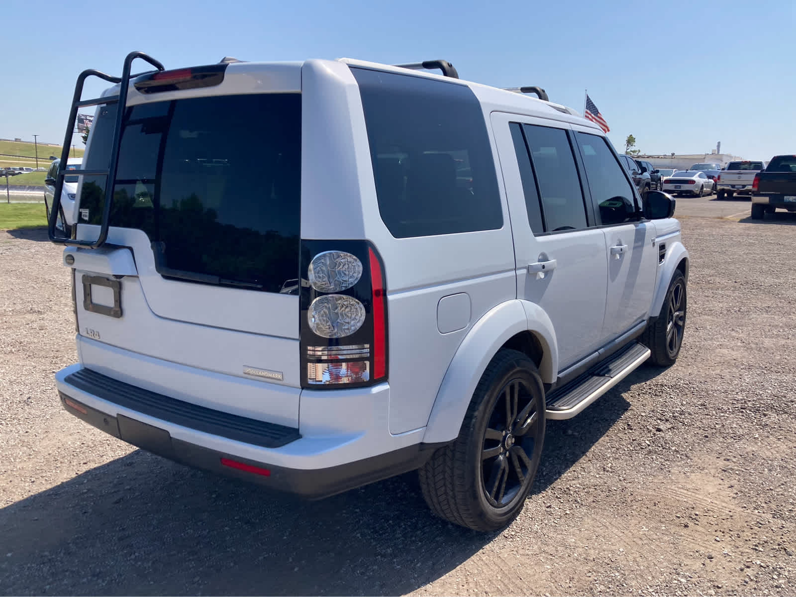 2016 Land Rover LR4 HSE LUX