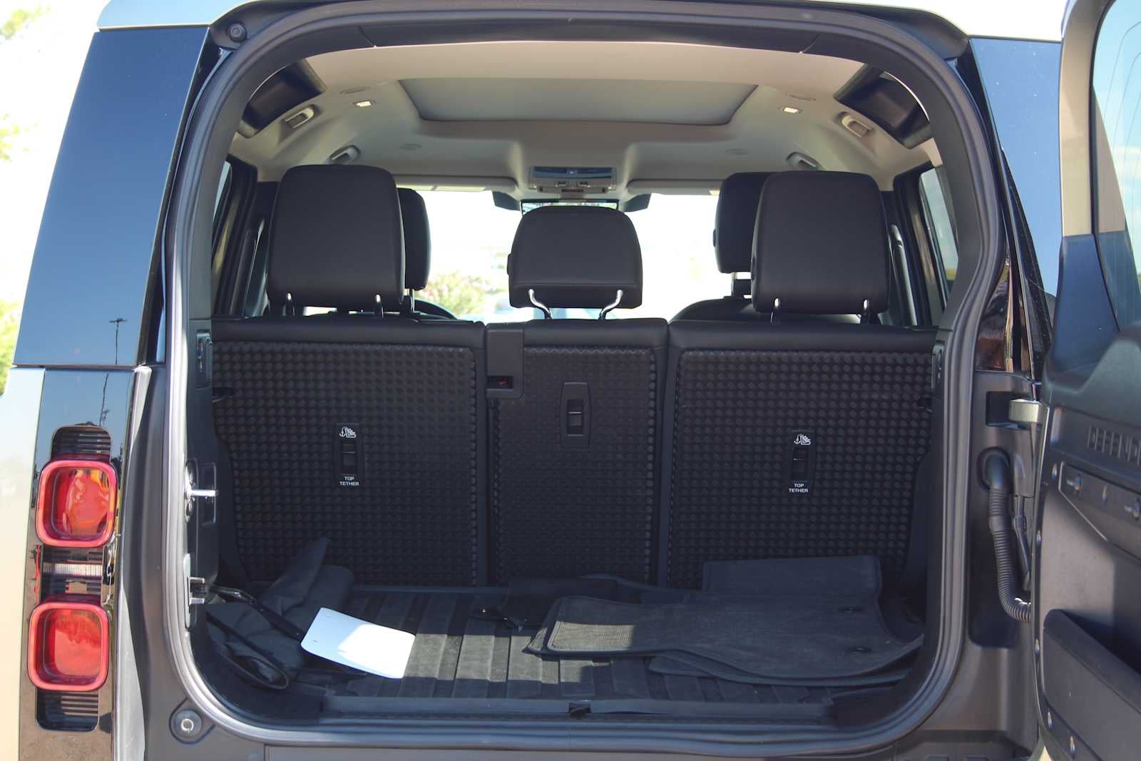 2024 Land Rover Defender S