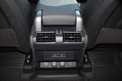 2024 Land Rover Defender S
