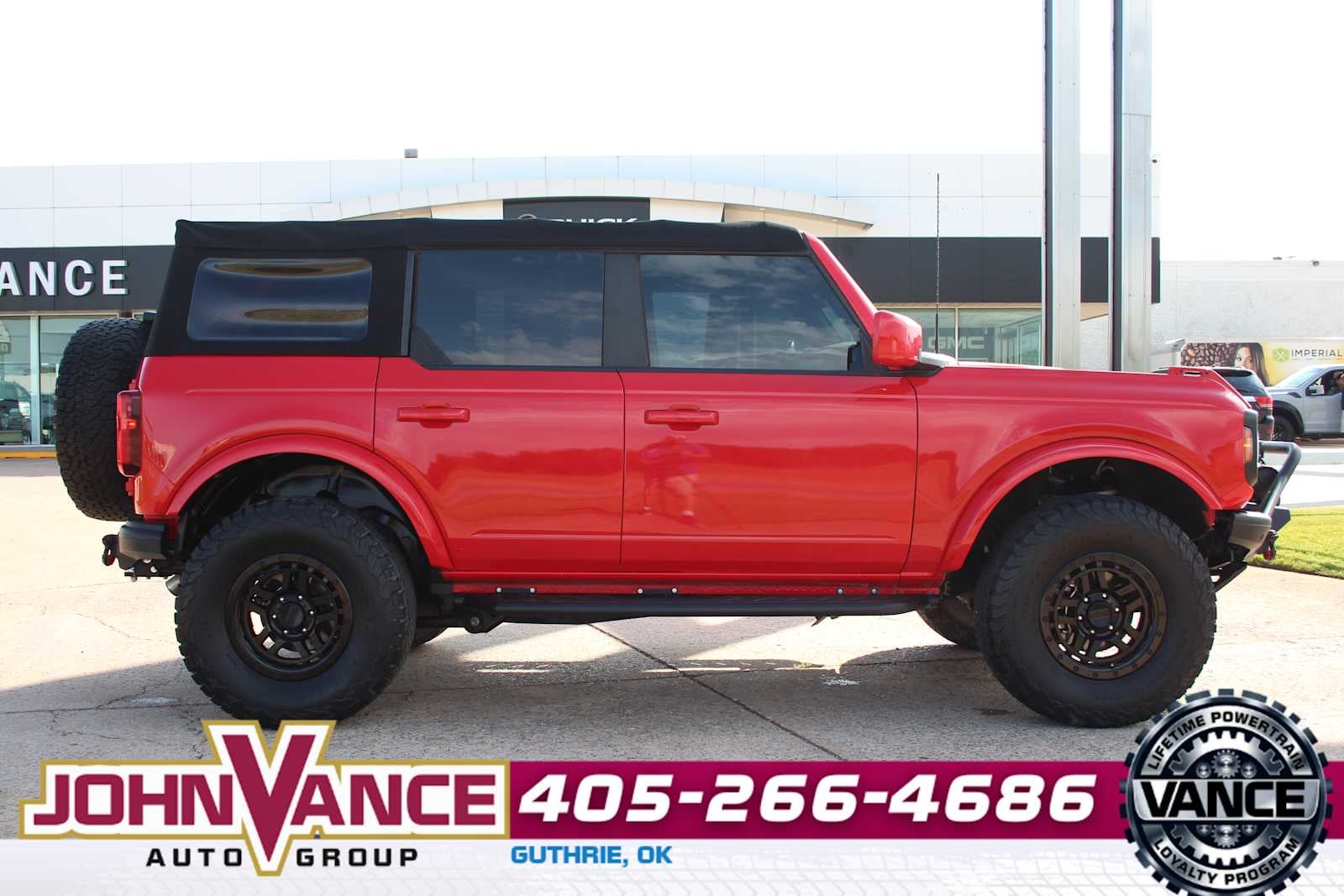2021 Ford Bronco Base