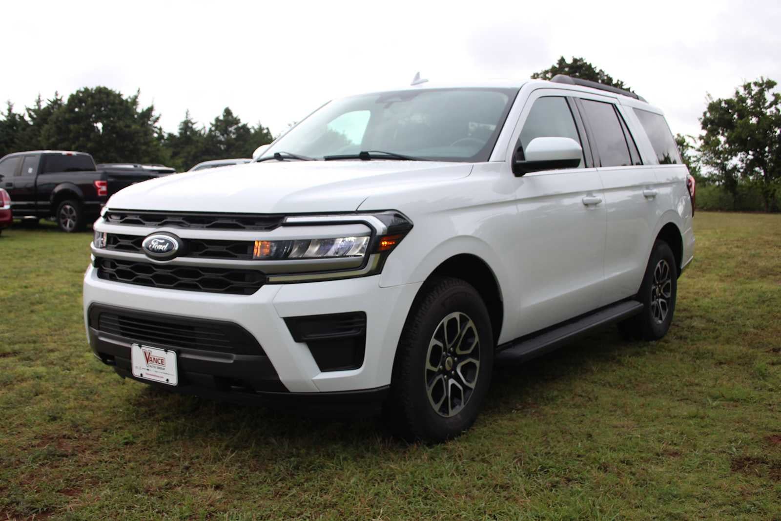 2023 Ford Expedition XLT