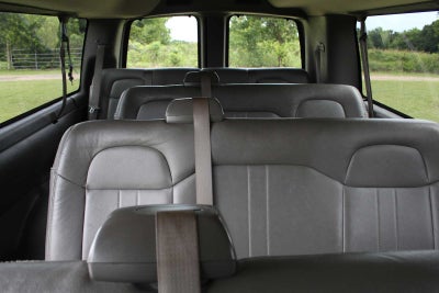 2019 Chevrolet Express Passenger 3500 LS