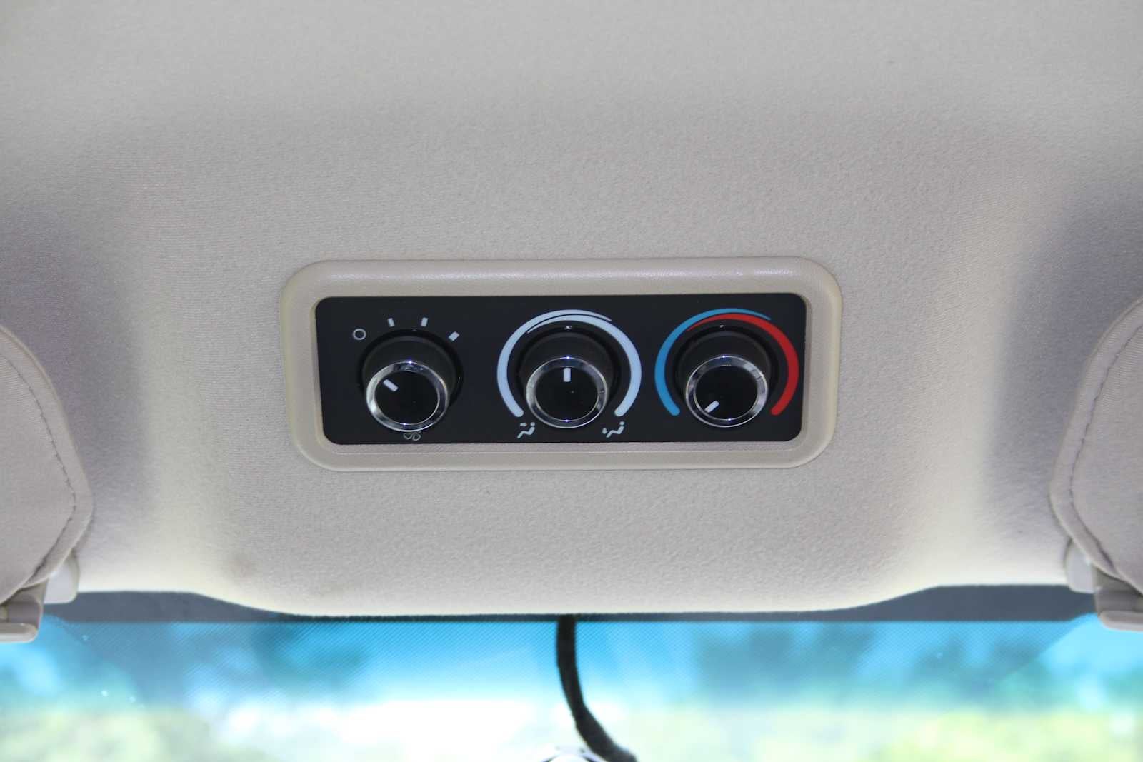 2019 Chevrolet Express Passenger 3500 LS