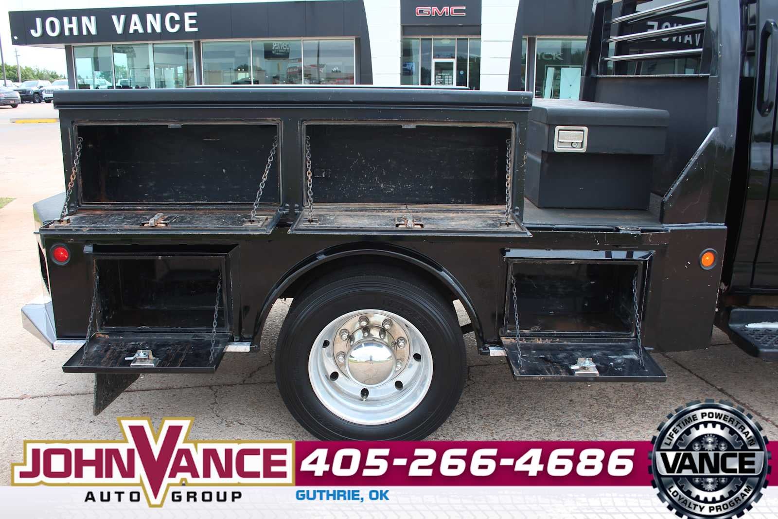 2005 GMC Topkick C4500 Base