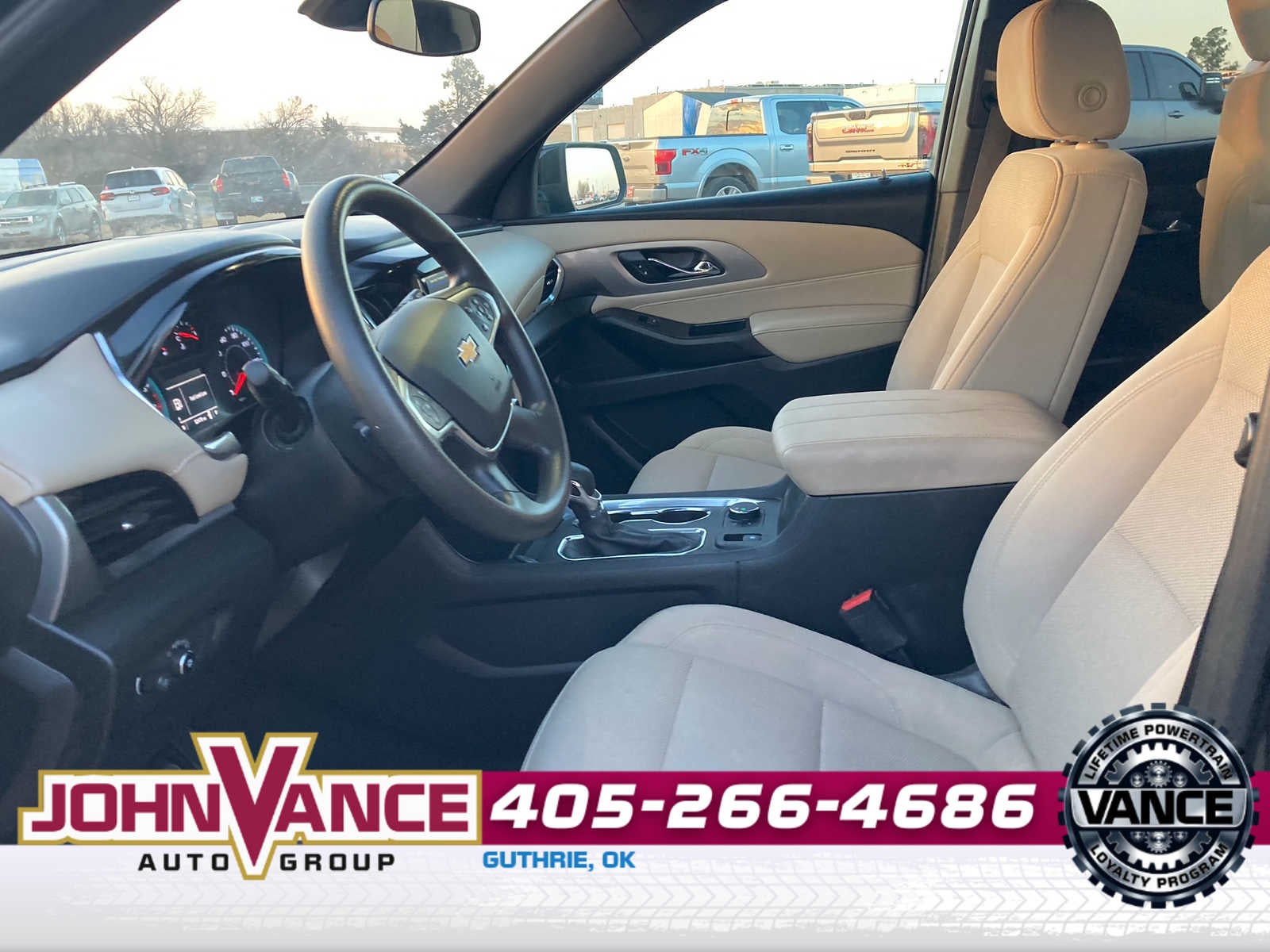 2023 Chevrolet Traverse LS