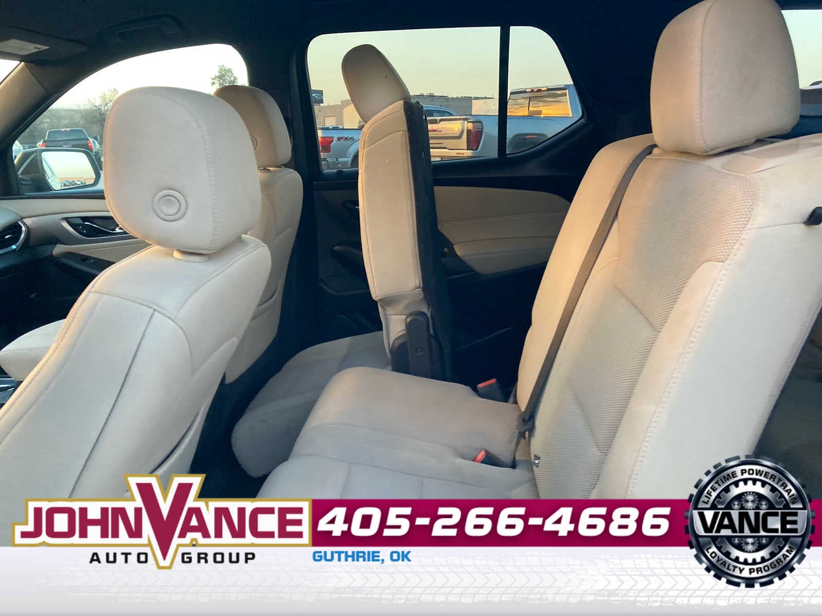 2023 Chevrolet Traverse LS