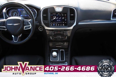 2021 Chrysler 300 Touring L