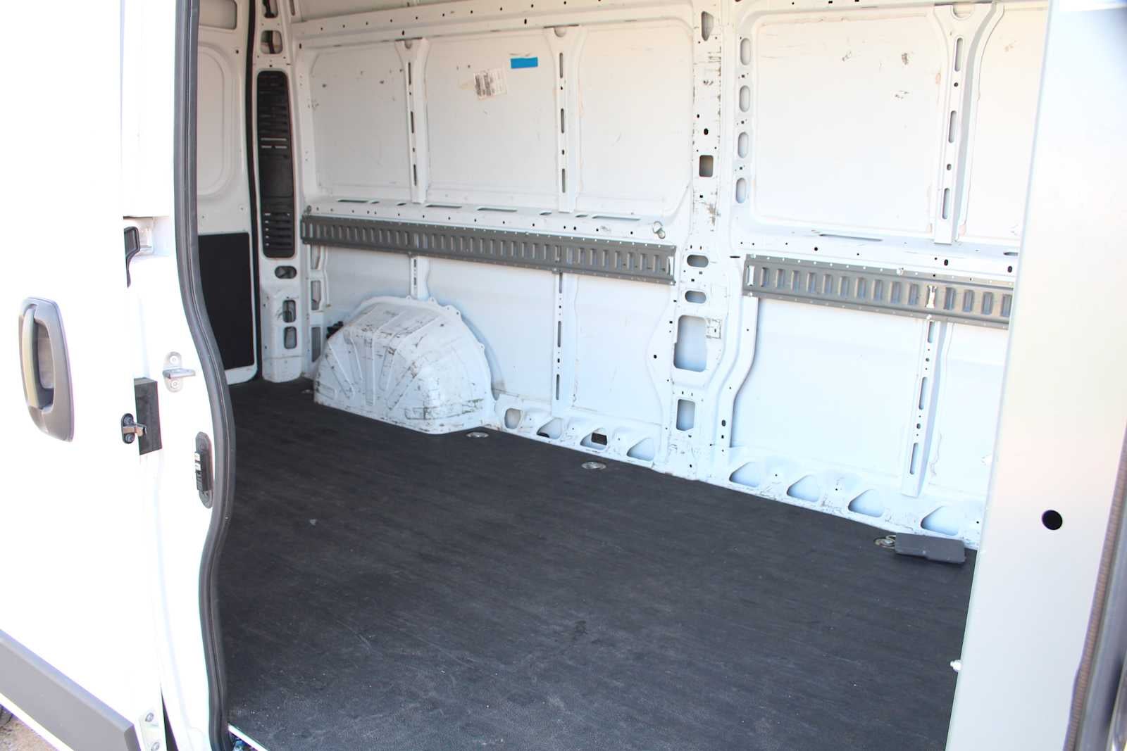 2023 RAM ProMaster Cargo Van Base