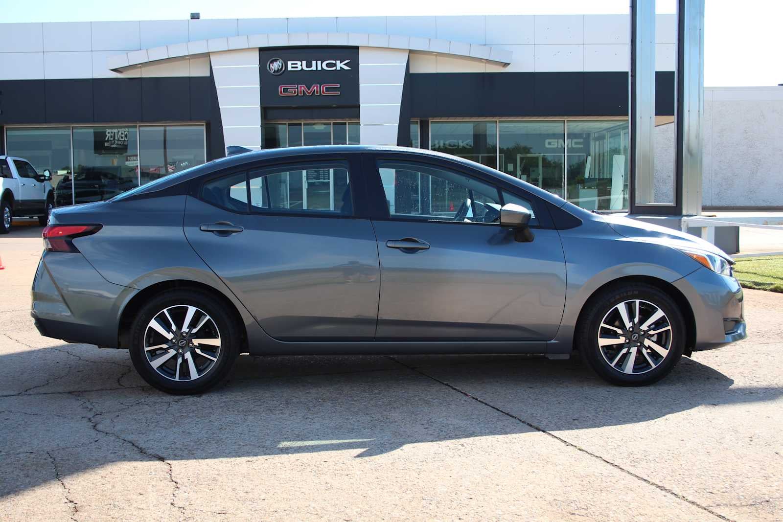 2024 Nissan Versa SV