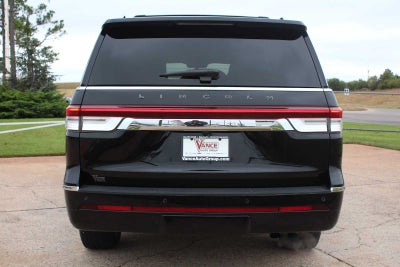 2022 Lincoln Navigator L Black Label
