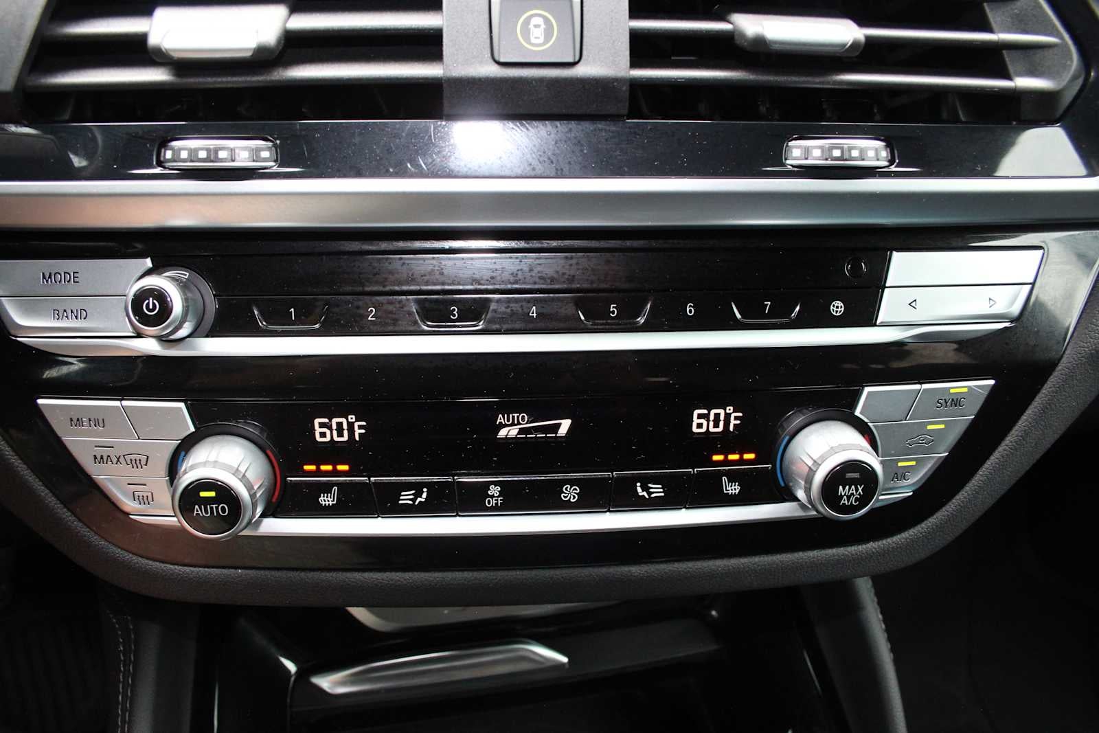2021 BMW X4 xDrive30i