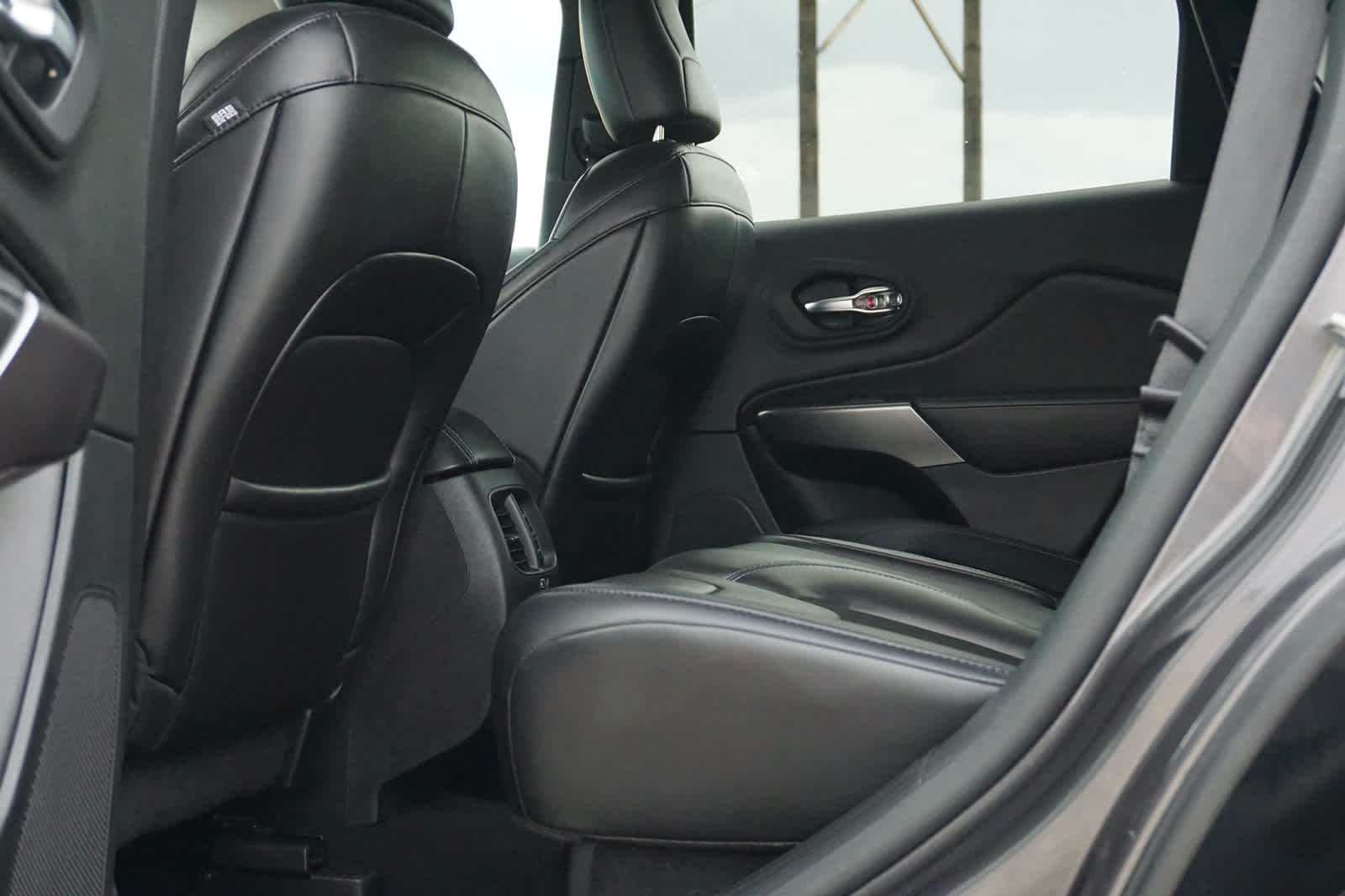 2019 Jeep Cherokee Latitude Plus FWD