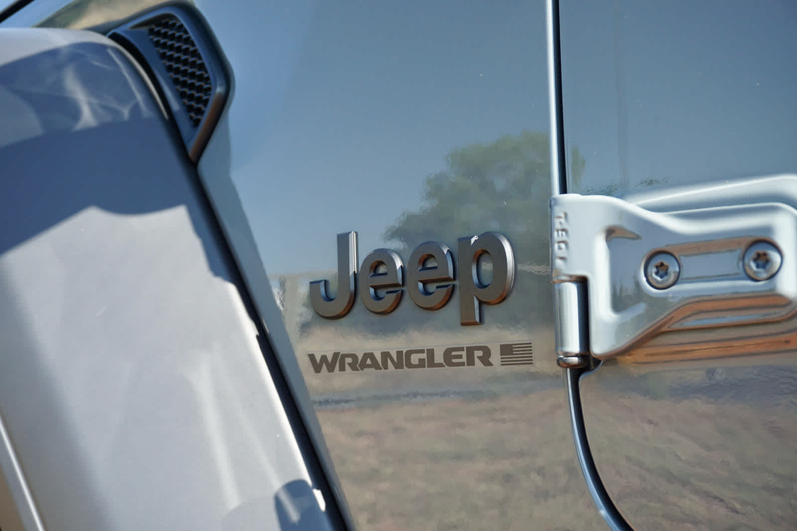 2025 Jeep Wrangler 4-Door Summit 4x4