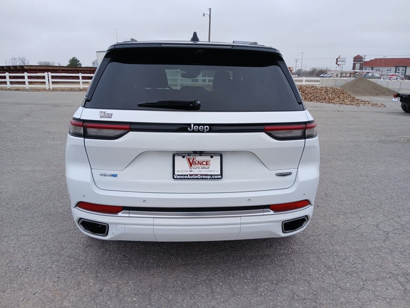 2022 Jeep Grand Cherokee 4xe Summit 4x4