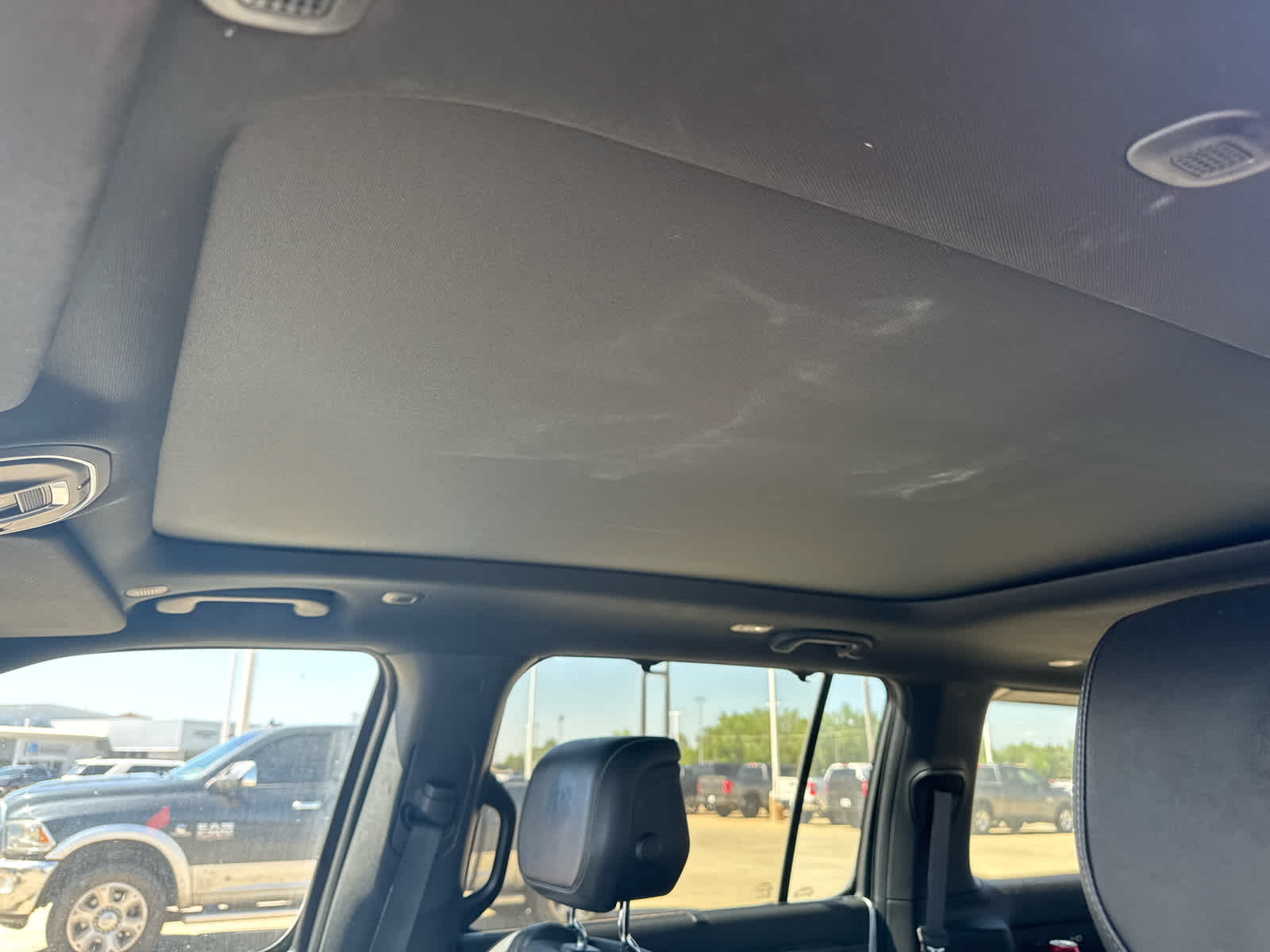 2022 Jeep Wagoneer Series III 4x2