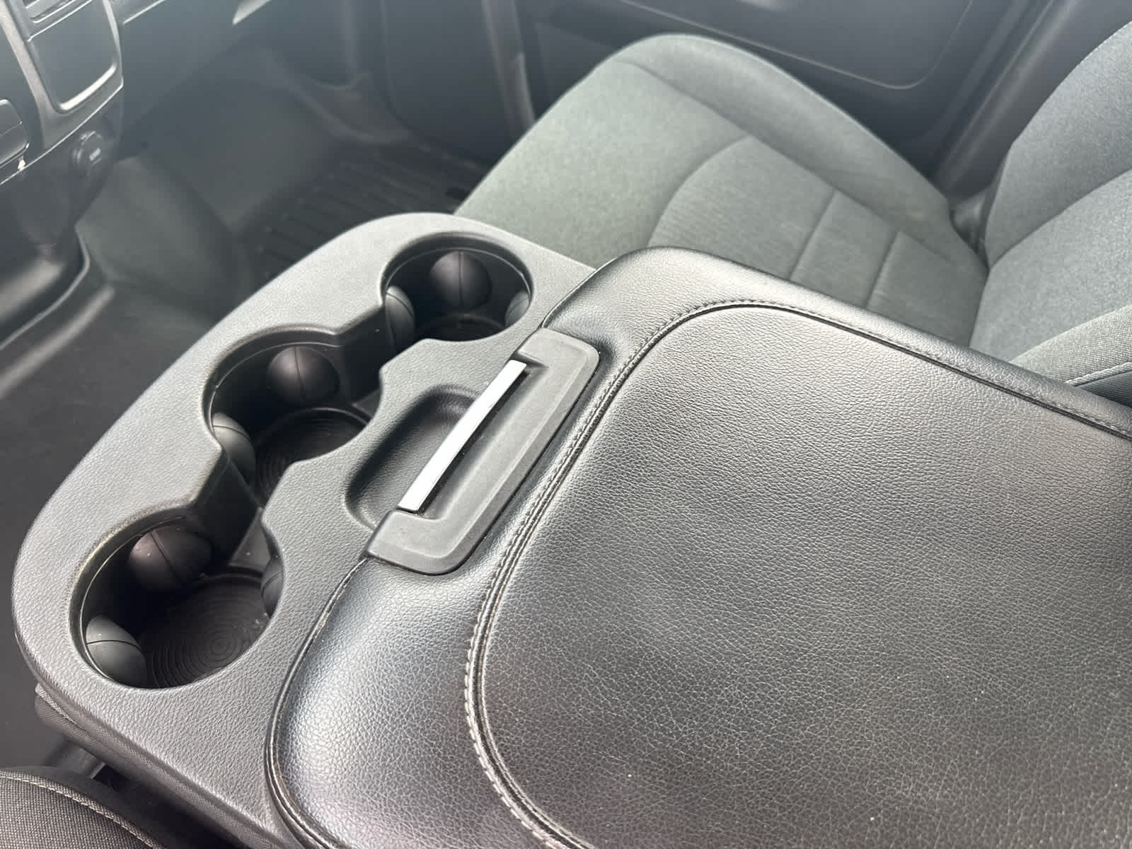 2021 RAM Ram 1500 Classic Tradesman Quad Cab 4x2 6'4' Box