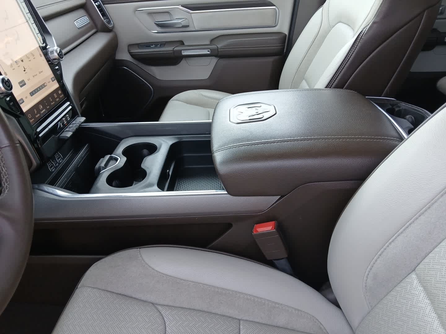 2025 RAM Ram 1500 Laramie Crew Cab 4x4 5'7' Box