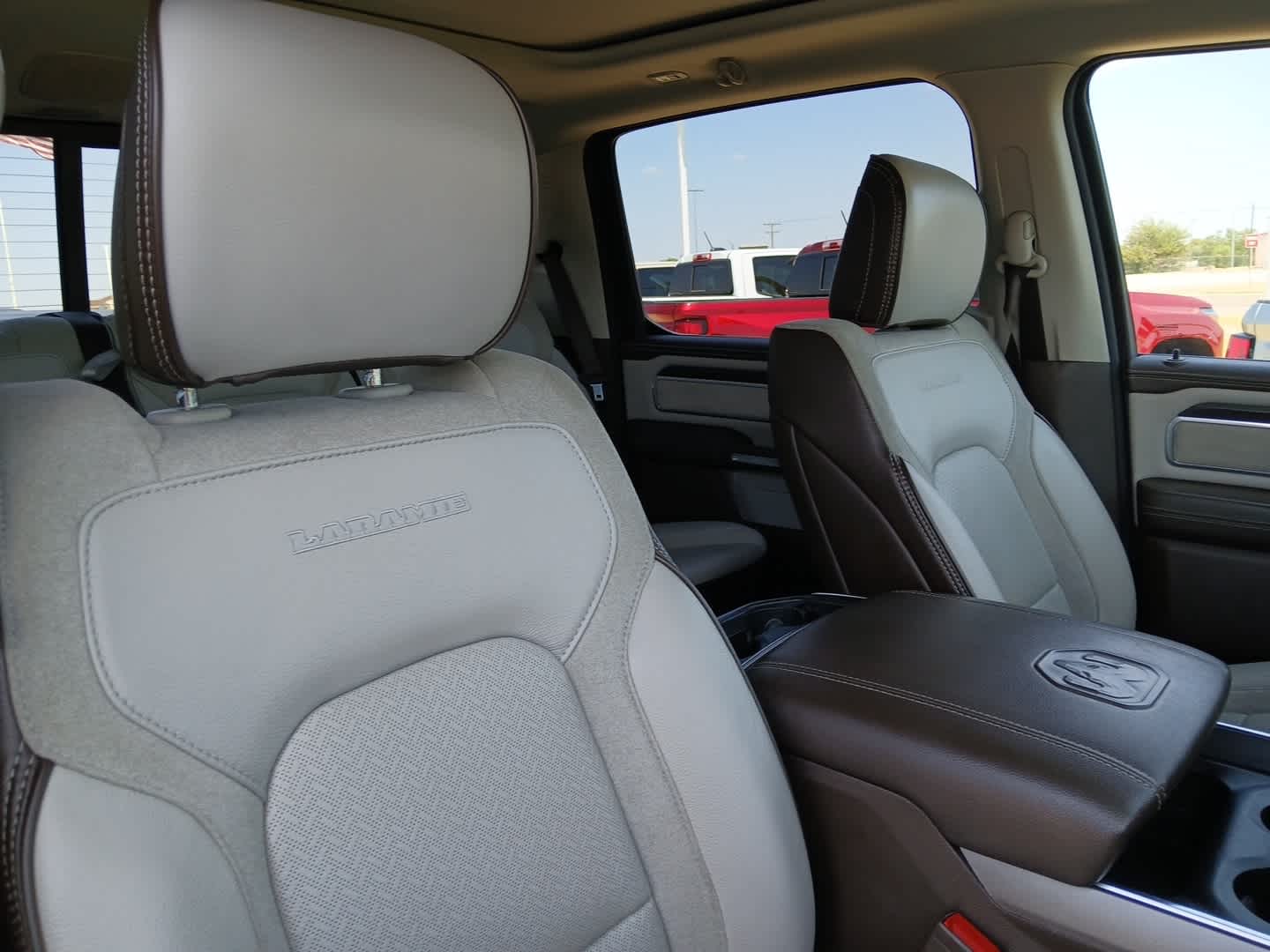 2025 RAM Ram 1500 Laramie Crew Cab 4x4 5'7' Box