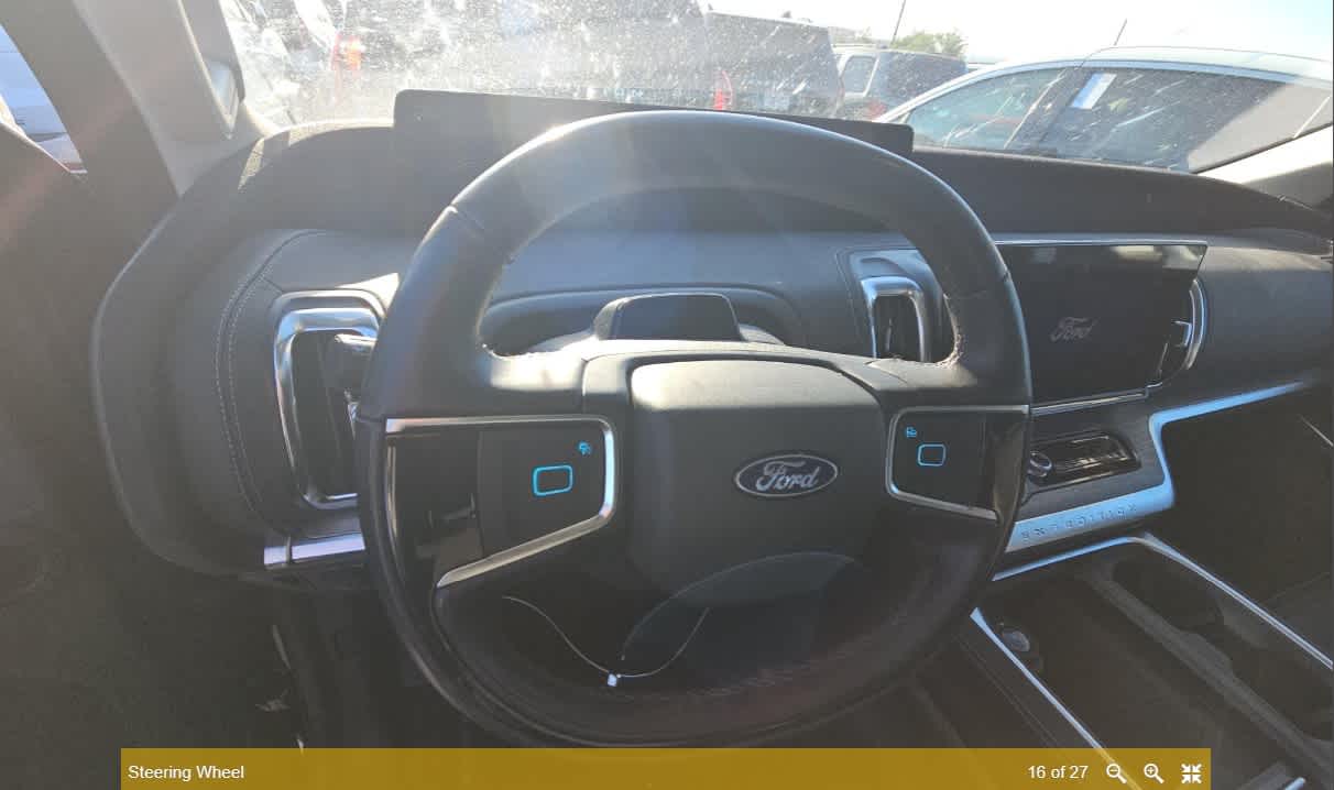 2025 Ford Expedition Platinum