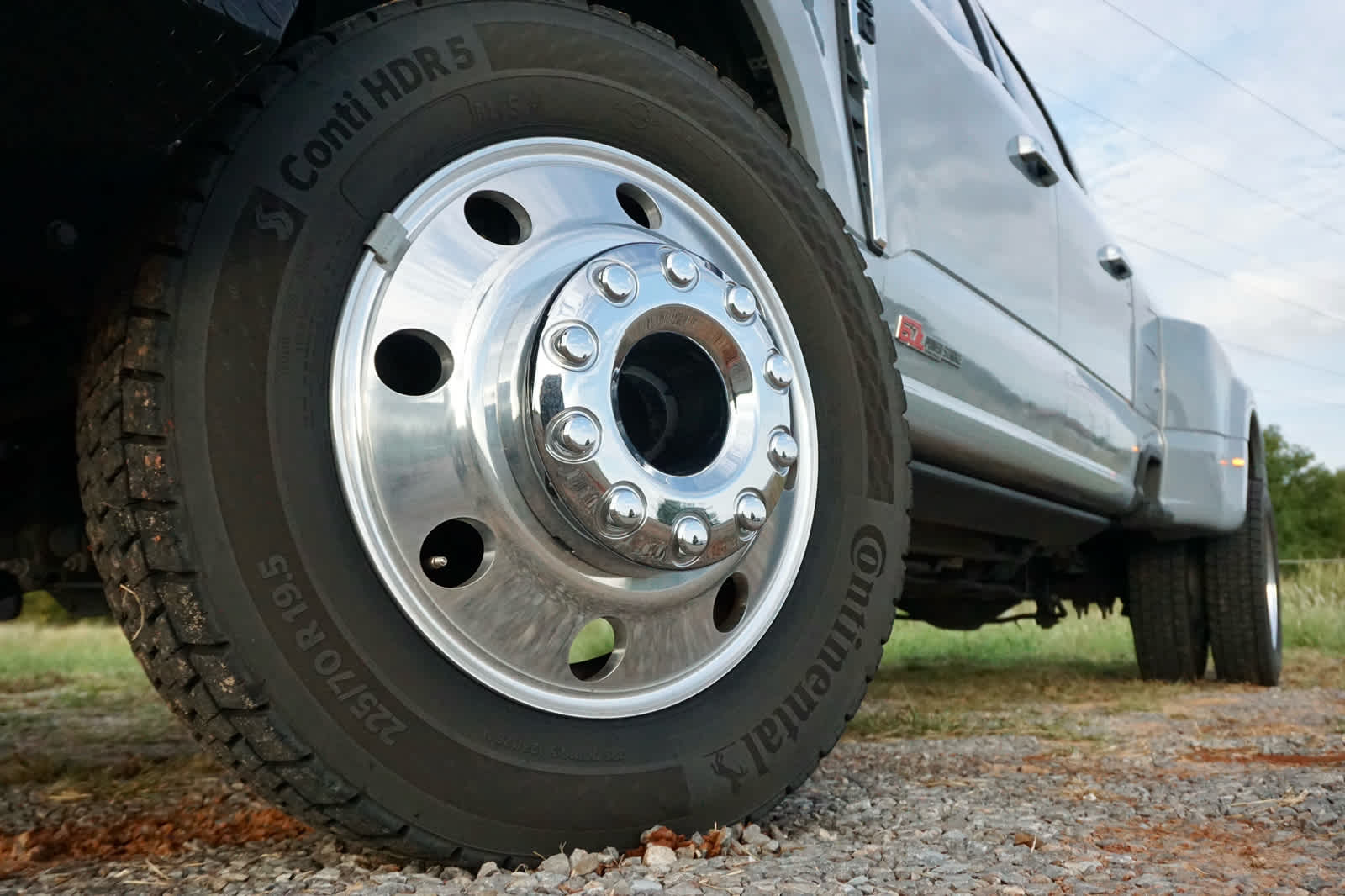 2025 Ford Super Duty F-350 DRW LARIAT