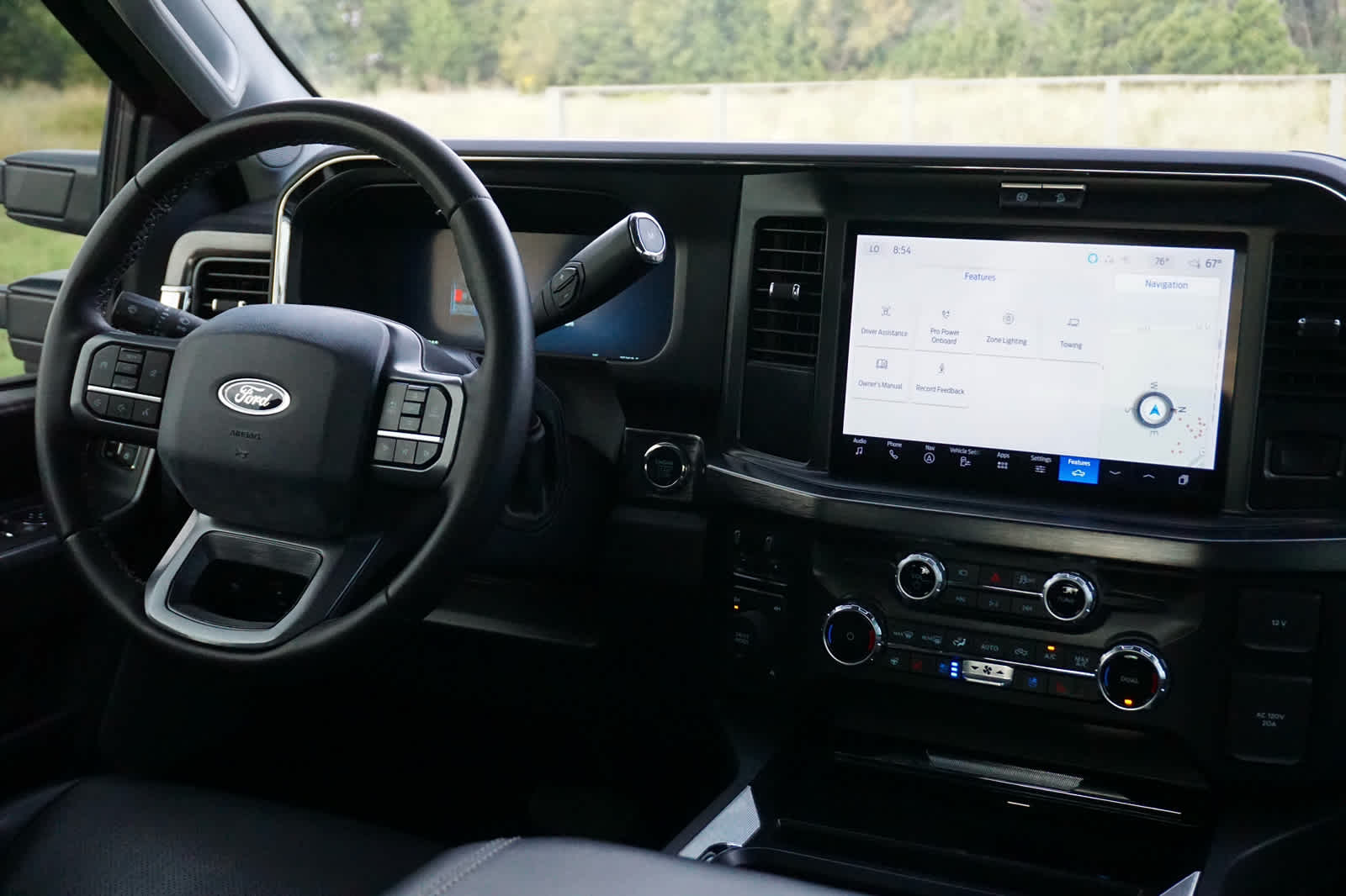 2025 Ford Super Duty F-350 DRW LARIAT