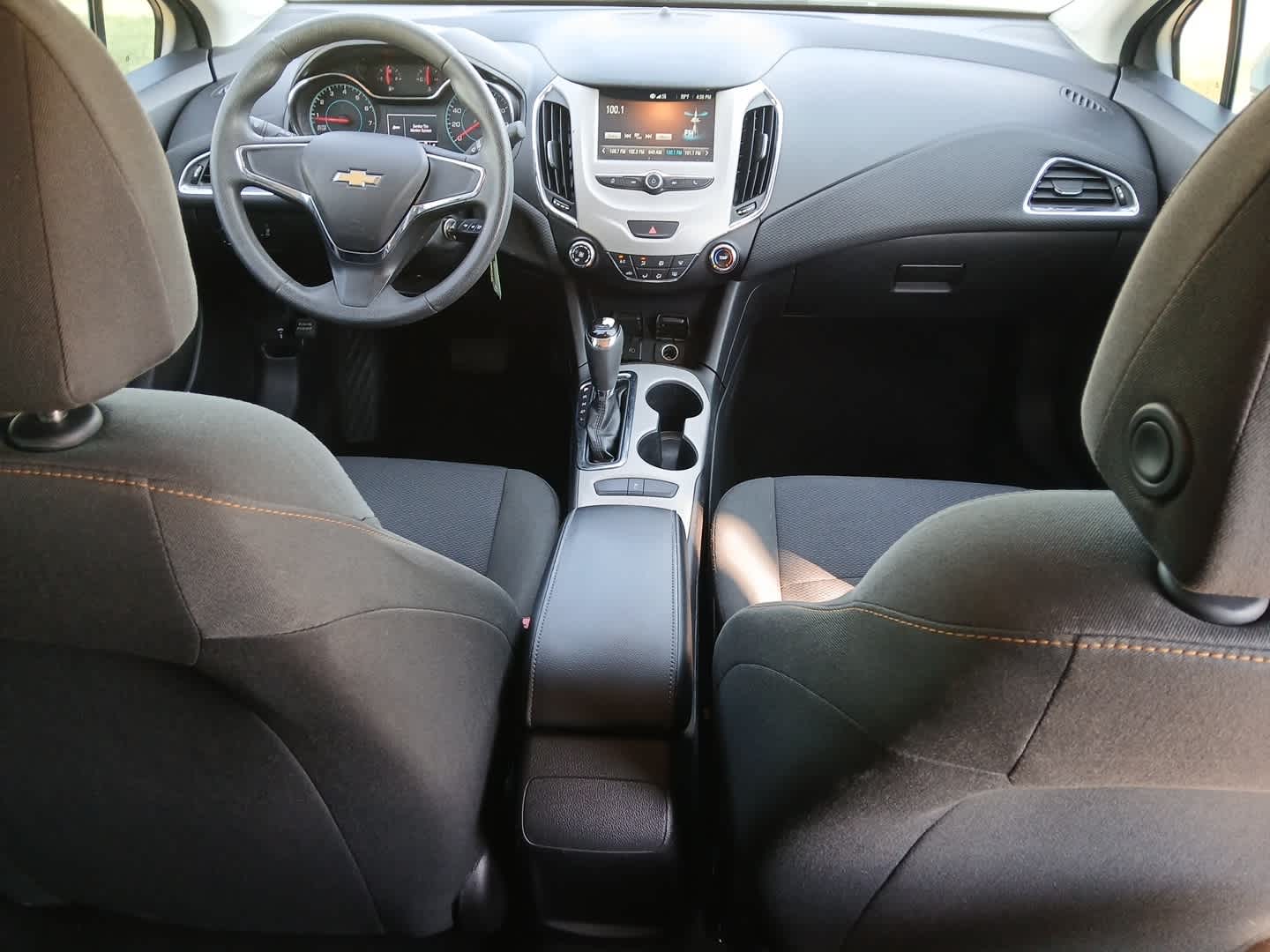 2017 Chevrolet Cruze LS Auto
