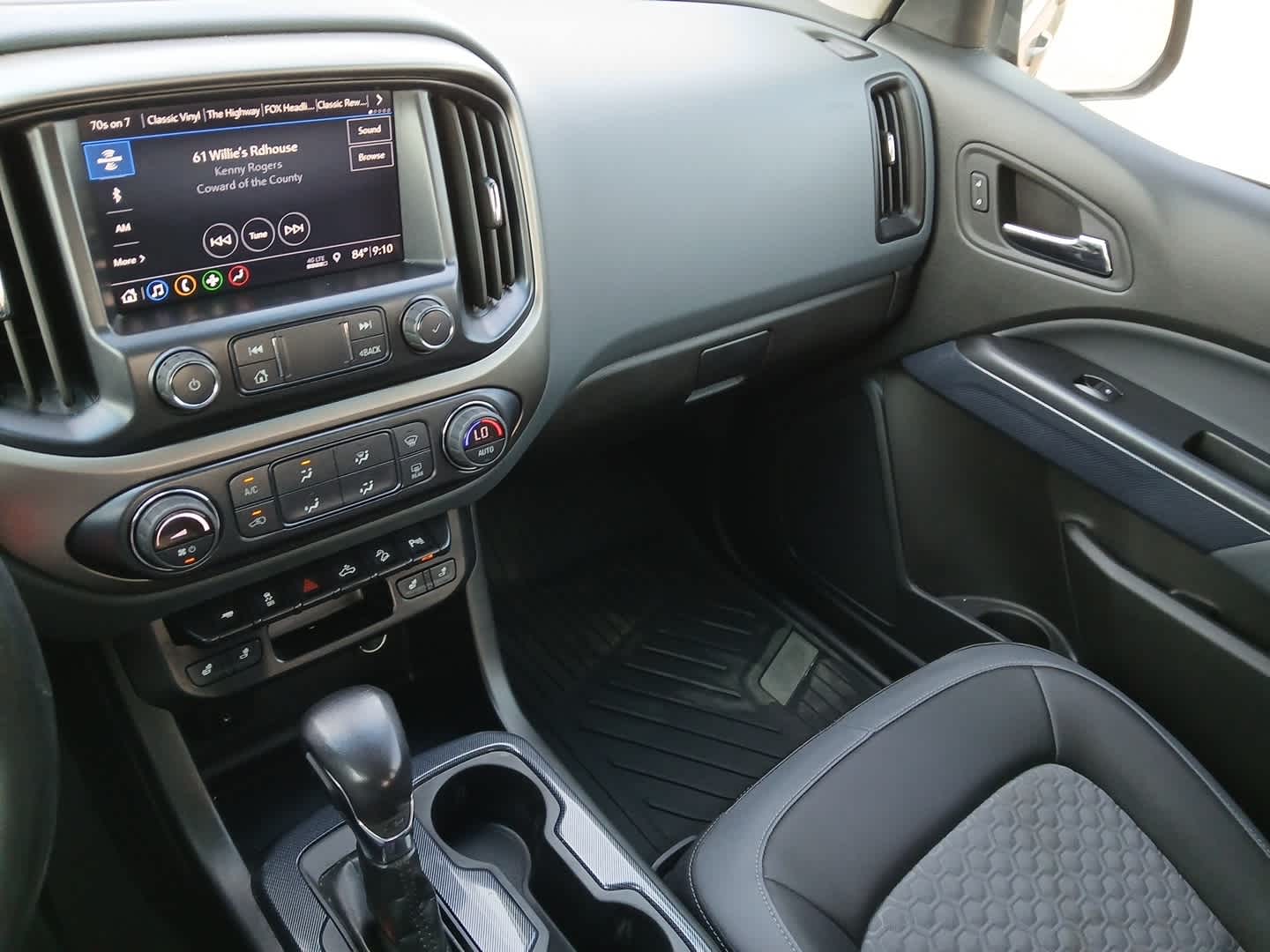 2022 Chevrolet Colorado 2WD Crew Cab Short Box Z71