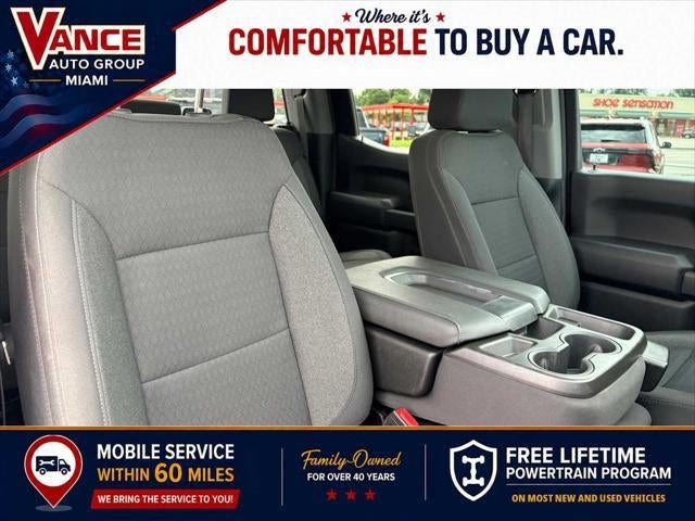 2023 Chevrolet Silverado 1500 4WD Crew Cab Short Bed Custom